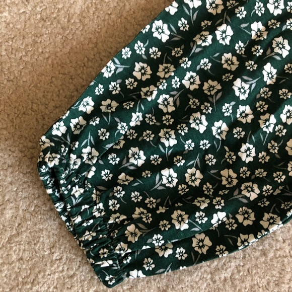 Wednesday’s Girl dress in vintage floral. Size S. - Picture 8 of 9